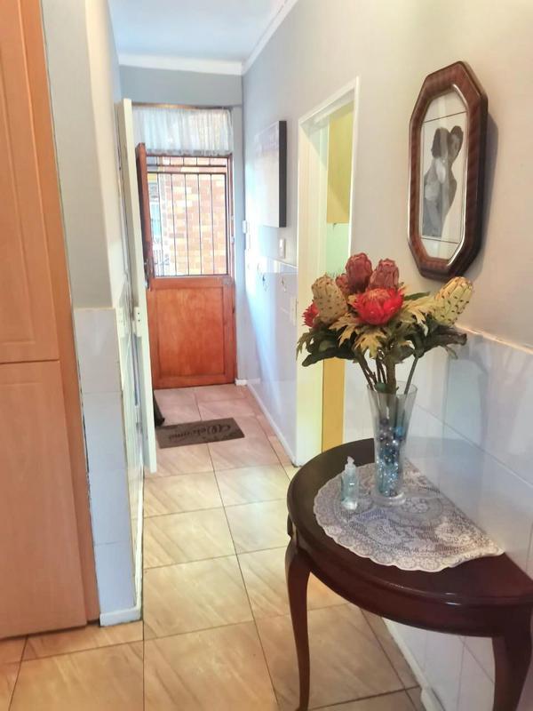 2 Bedroom Property for Sale in Parow Valley Western Cape